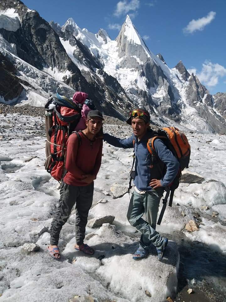 Laila Peak Trek – 6,096m